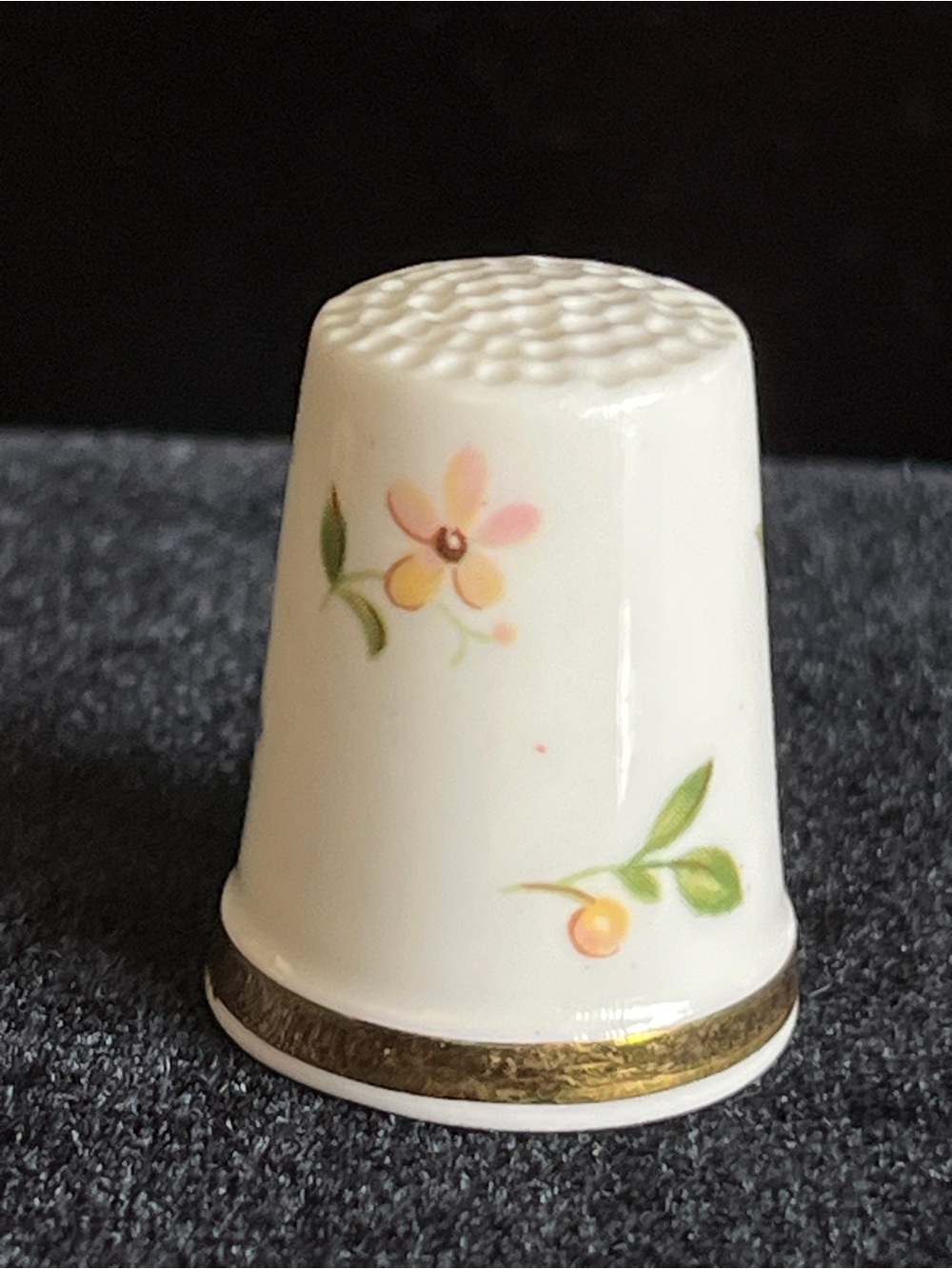 Royal Adderley Fine Bone China Thimble Delicate Floral Design Franklin Mint